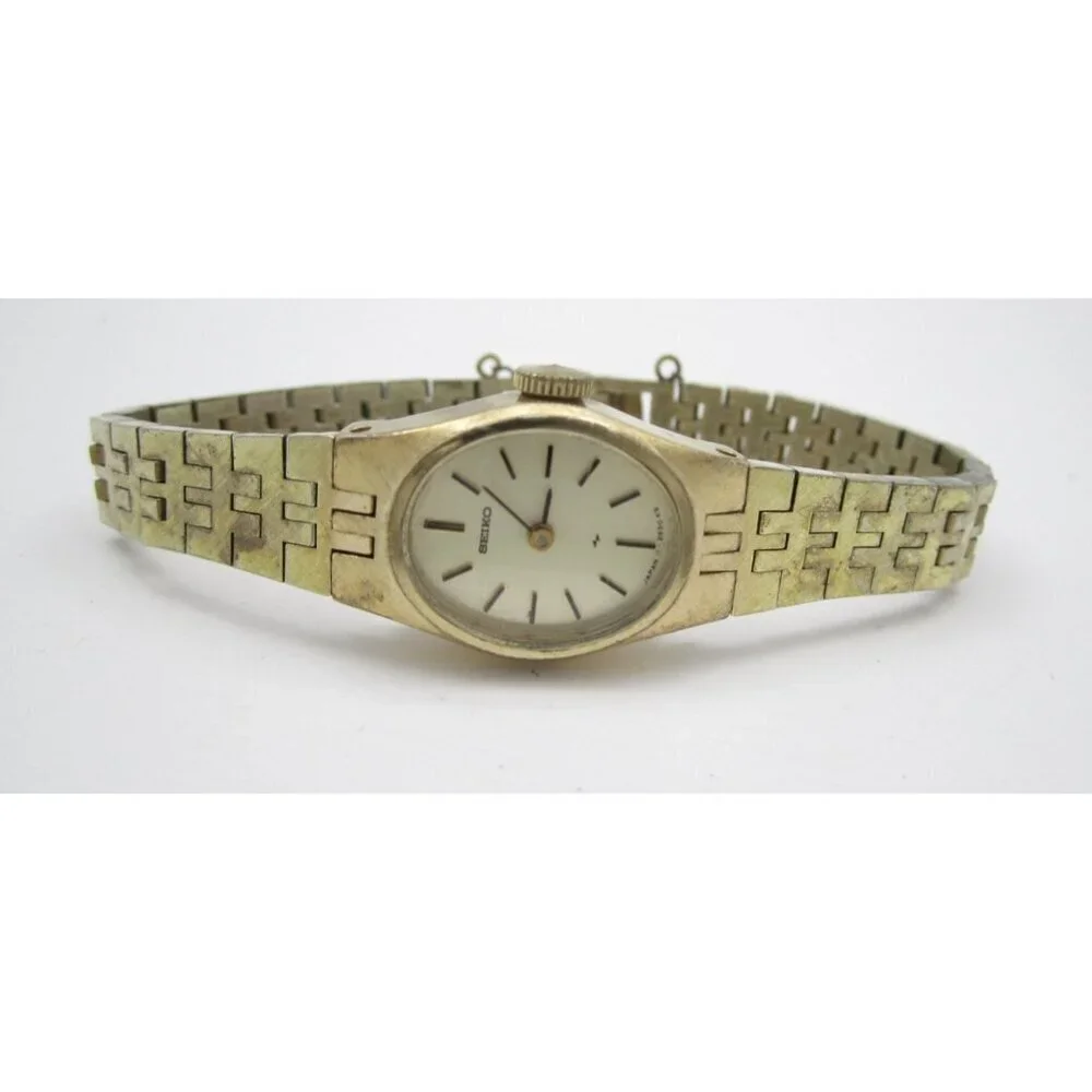 Vtg Women Seiko Hand Wind‎ Mechanical Analog 17mm Watch (H831)  11-7849